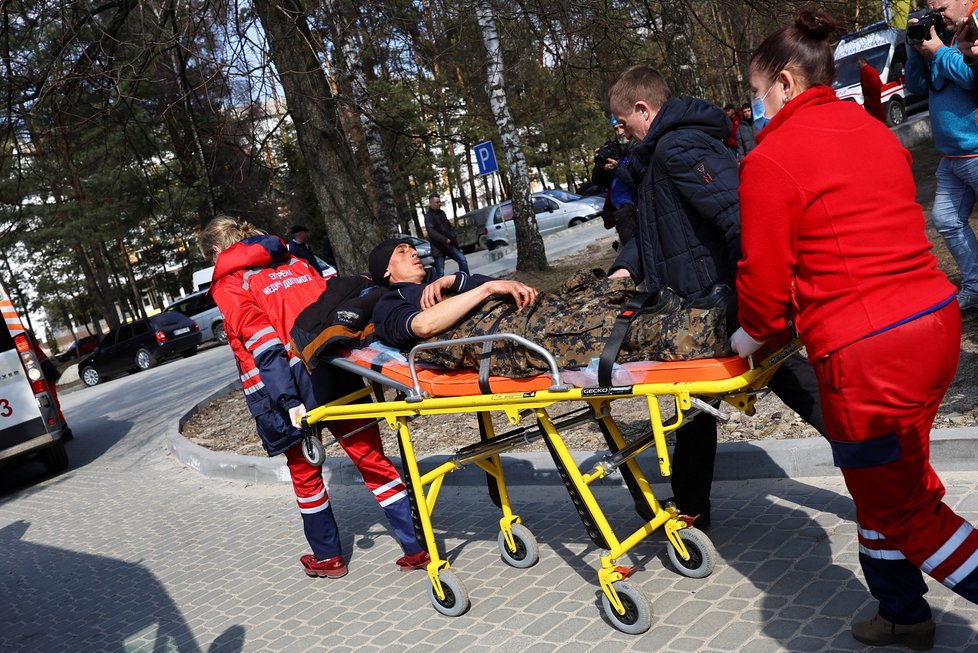 Během útoku zemřelo 35 lidí a 134 bylo zraněno.