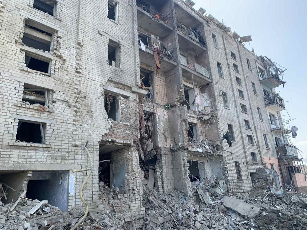 Zničený dům  Voznesensku v Mykolajivské oblasti (20. 8. 2022)
