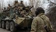 Válka na Ukrajině, vojáci na obrněnci