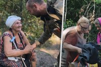VIDEO: Ukrajinci osvobodili obec Robotyne. Traumatizované seniory evakuovali ze sklepů