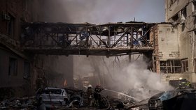 Válka na Ukrajině: Charkov opět pod palbou (16. 4. 2022)