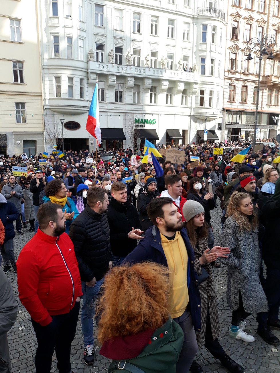 Brno nabízí uprchlíkům finanční pomoc i ubytování.