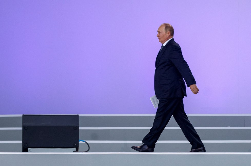 Vladimir Putin se zúčastnil otevření fóra Armija-2022 (15. 8. 2022).