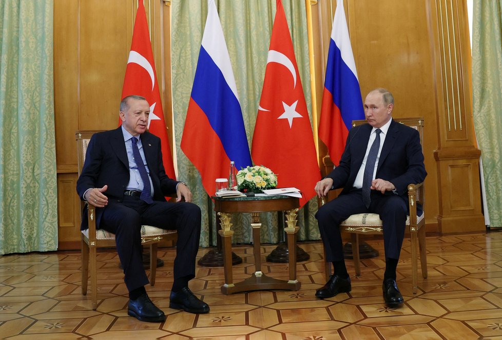 Tayyip Erdogan a Vladimir Putin v Soči (5. 8. 2022)