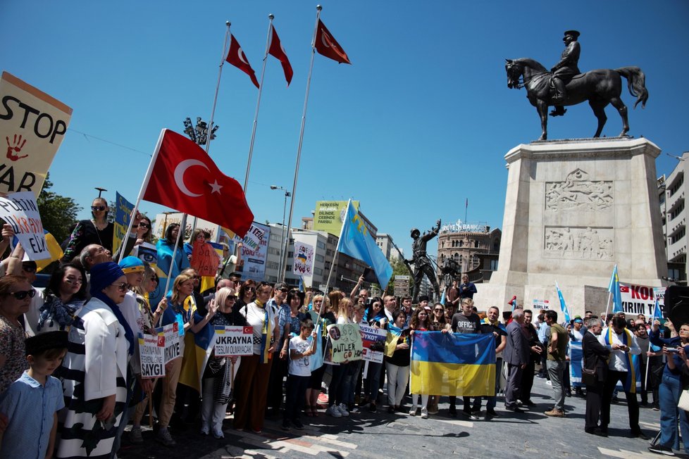 Válka na Ukrajině: Protest proti ruské agresi v Turecku (21.5.2022)