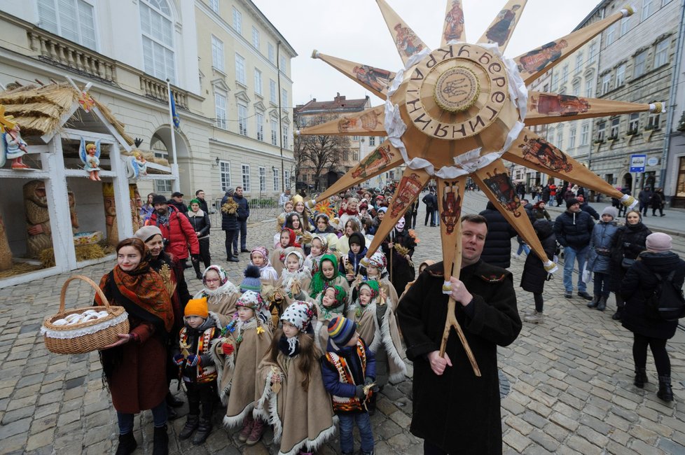 Vánoční průvod ve Lvově (6. 1. 2023).
