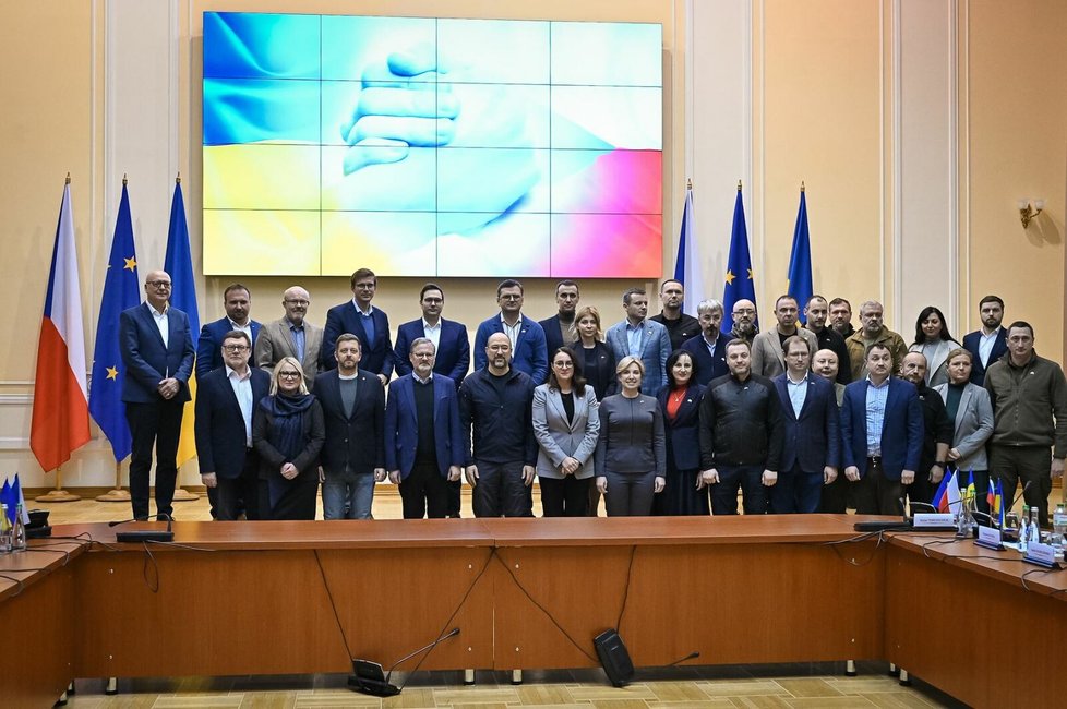 Zasedání české a ukrajinské vlády v Kyjevě (31.10.2022)