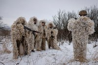 ONLINE: Rusové popravili 3 zajatce z Robotyne? Ukrajinci letos dostali bilion korun ze zahraničí