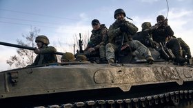 „Rusům dochází pára,“ hlásí ukrajinský velitel a oznamuje jarní protiofenzivu. Rusové se připravují na boje o Krym