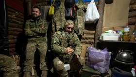 Ukrajinští vojáci na frontě (leden 2024)