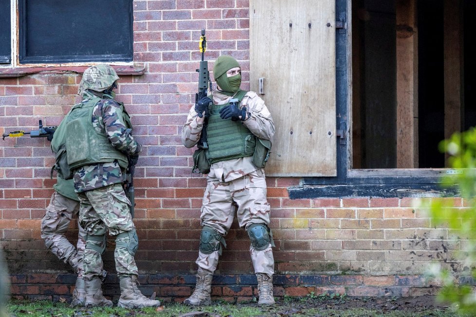 Výcvik ukrajinských vojáků v Británii (10. 11. 2022).