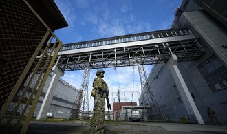 Válka na Ukrajině ONLINE: Záporožská jaderná elektrárna, největší v Evropě, byla znovu ostřelována