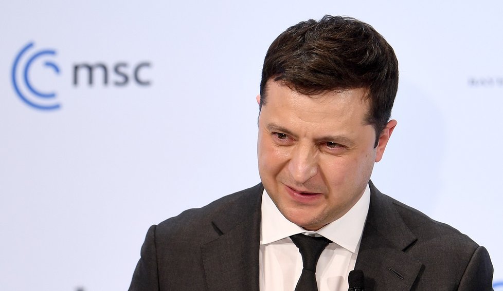 Ukrajinský prezident Volodymyr Zelenskyj (19. 2. 2022)