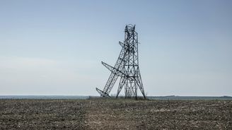 Ukrajina už nemá žádnou plně funkční elektrárnu. V Kyjevě zavřou školy a omezí osvětlení Ukrajina už nemá žádnou plně funkční elektrárnu. V Kyjevě zavřou školy a omezí osvětlení