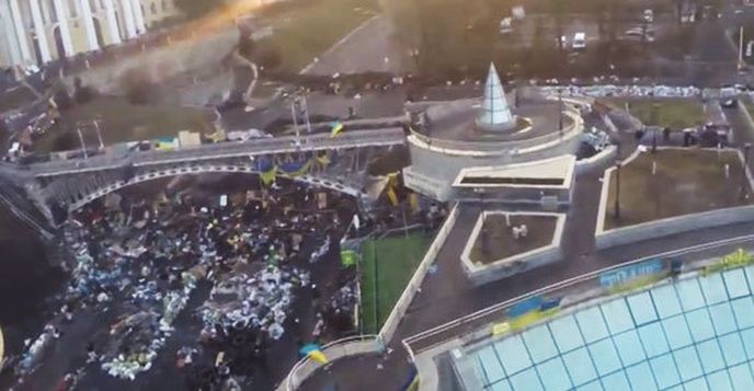 Letecké záběry na centrum povstaleckého Kyjeva