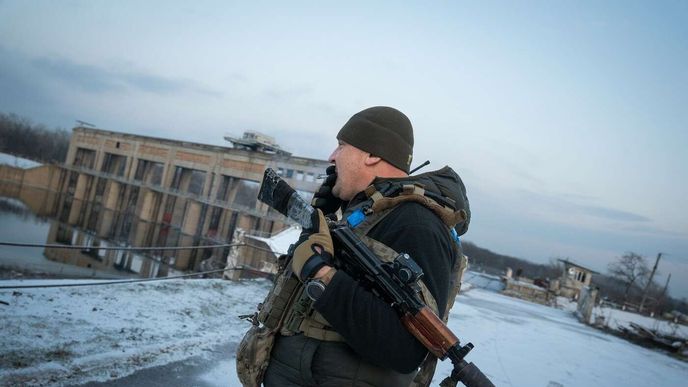 Ukrajina na sklonku čtvrtého roku války doufá ve zdárný konec současných mírových jednání. Ukrajina na sklonku čtvrtého roku války doufá ve zdárný konec současných mírových jednání.