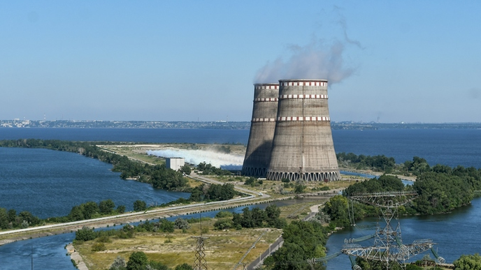 Jaderná elektrárna  Záporoží o výkonu 5700 megawattů je největší v Evropě.