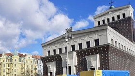 Krvavá Ukrajina: Praha 3 instalovala na náměstí Jiřího z Poděbrad venkovní výstavu o historii země