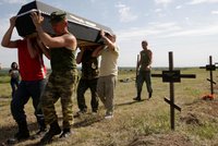Na Ukrajině začne platit příměří se separatisty. Po bojích jsou tisíce mrtvých