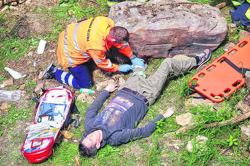 Ukrajinec Andrij Šovheňuk (21) pobodal Radka Z. (28). Ten kvůli vážným zraněním přišel o nohu, nedávno si zahrál i v Ordinaci v růžové zahradě II.