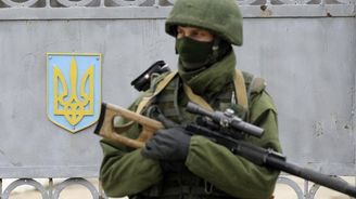 Mise OBSE opět nepronikla na Krym, ozbrojenci ji vyhnali střelbou
