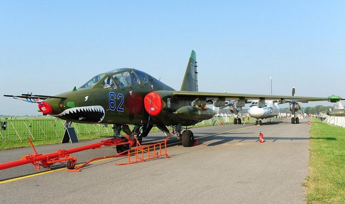 Ukrajinský letoun Su-25