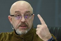 Ukrajinský ministr obrany Reznikov končí! Neustál korupční skandál