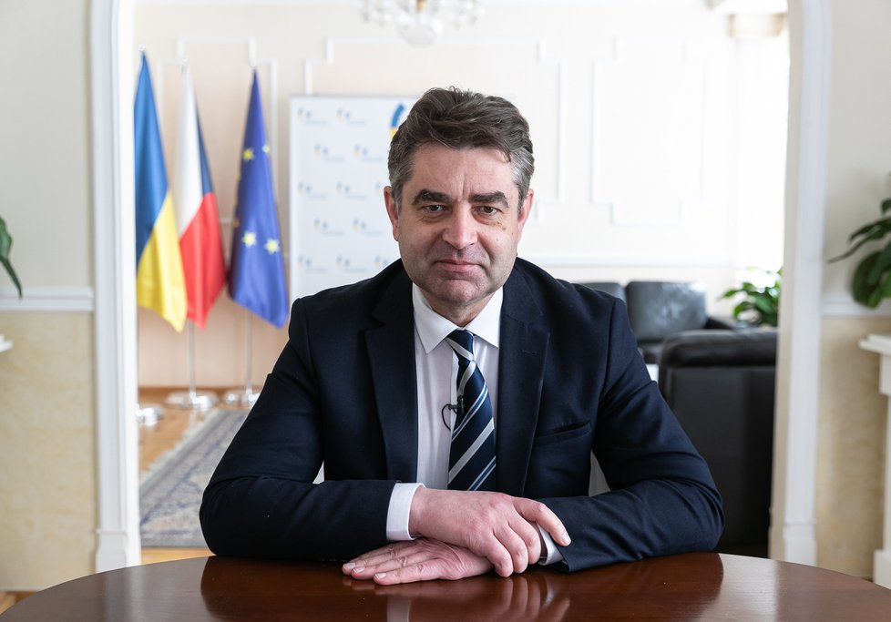 Ukrajinský velvyslanec Jevhen Perebyjnis v rozhovoru pro web Proukrainu.cz