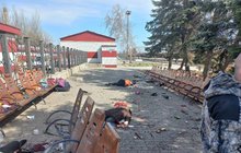 Nádraží v Kramatorsku: Ruské rakety  zmasakrovaly  uprchlíky!