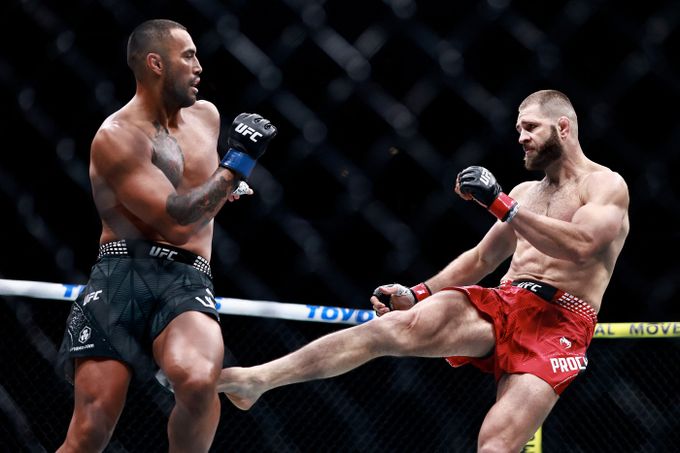 Procházka s odstupem reaguje na prohru: Čekal jsem, že... Reagoval i na kritiku „chytráků“ Procházka s odstupem reaguje na prohru: Čekal jsem, že... Reagoval i na kritiku „chytráků“