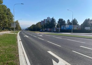 Studentská ulice v Plzni je už zas v provozu.