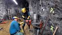U Bukova na Žďársku testují geologové v hloubce 550 metrů pod povrchem možné chování hornin v budoucím hlubinném úložišti radioaktivního odpadu. U Bukova na Žďársku testují geologové v hloubce 550 metrů pod povrchem možné chování hornin v budoucím hlubinném úložišti radioaktivního odpadu.