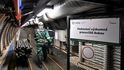 U Bukova na Žďársku testují geologové v hloubce 550 metrů možné chování hornin v budoucím hlubinném úložišti radioaktivního odpadu, jehož stavba má v ČR začít v roce 2050. U Bukova na Žďársku testují geologové v hloubce 550 metrů možné chování hornin v budoucím hlubinném úložišti radioaktivního odpadu, jehož stavba má v ČR začít v roce 2050.