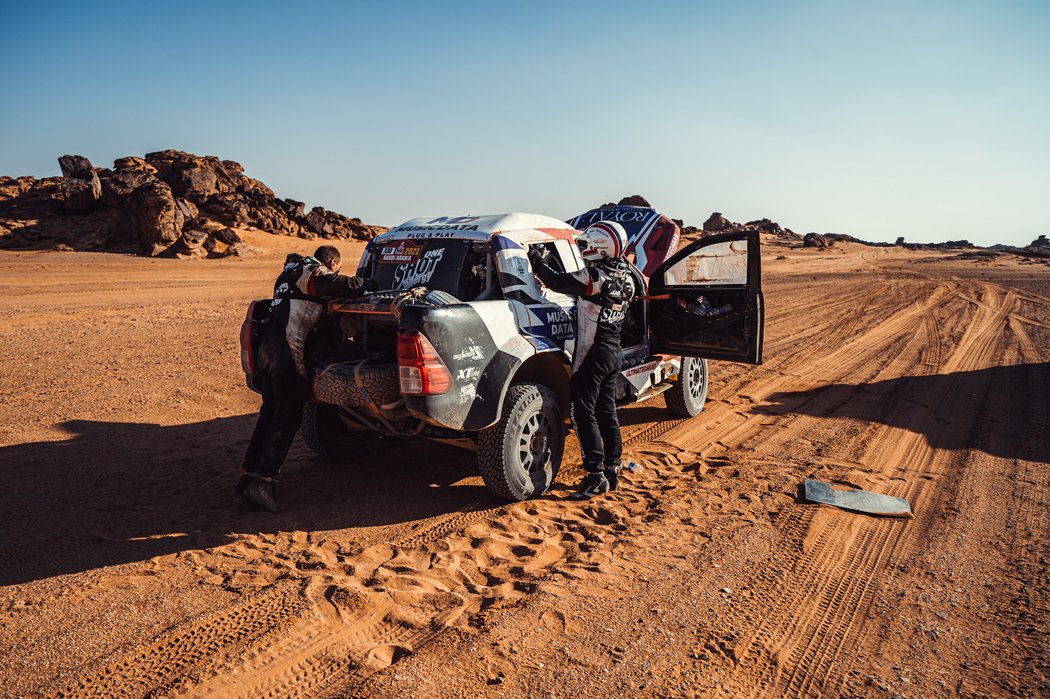 Ultimate Dakar Racing