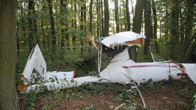 Po pádu ultralightu u Dvořiska zemřel jeho pilot 