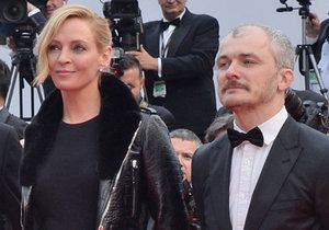 Hvězdy v Cannes a mezi nimi: Čech po boku Umy Thurman!