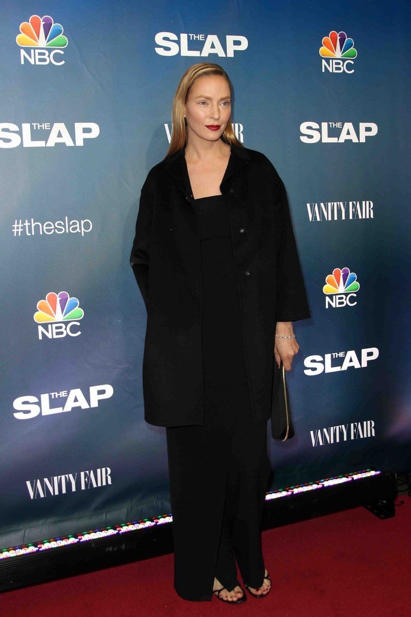 Herečka Uma Thurman na premiéře filmu Slap vypadala jinak, než jak jsou její fanoušci zvyklí.