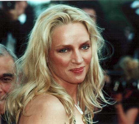 Uma Thurman na festivalu v Cannes 2000