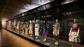 Uměleckoprůmyslové muzeum otevřelo první stálou expozici. Věnuje se užitému designu od antiky po 21. století