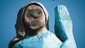 Lípová socha Melanie Trump ve slovinské Sevnici, kde první dáma vyrostla