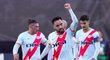 Unai Lopez slaví gól Vallecana proti Barceloně