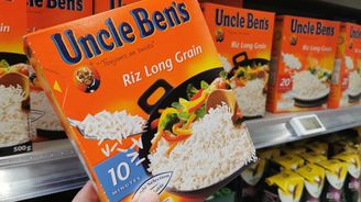 Americká rýže Uncle Ben's mění název, zmizí i usměvavý černoch 