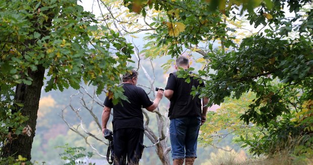 Chlapec (†14) ležel s prostřelenou hlavou v lese u Unhoště: Policie má závěry pitvy! 