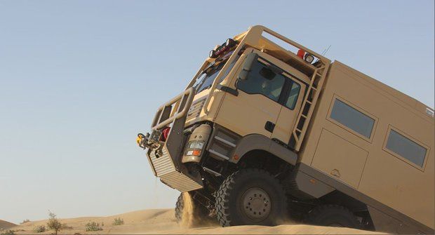 Extrémní obytný vůz: Může jezdit pro armádu