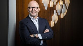 Digitalizujeme naplno, ale chytré pobočky si necháme, říká Marco Iannaccone z UniCredit Bank Digitalizujeme naplno, ale chytré pobočky si necháme, říká Marco Iannaccone z UniCredit Bank