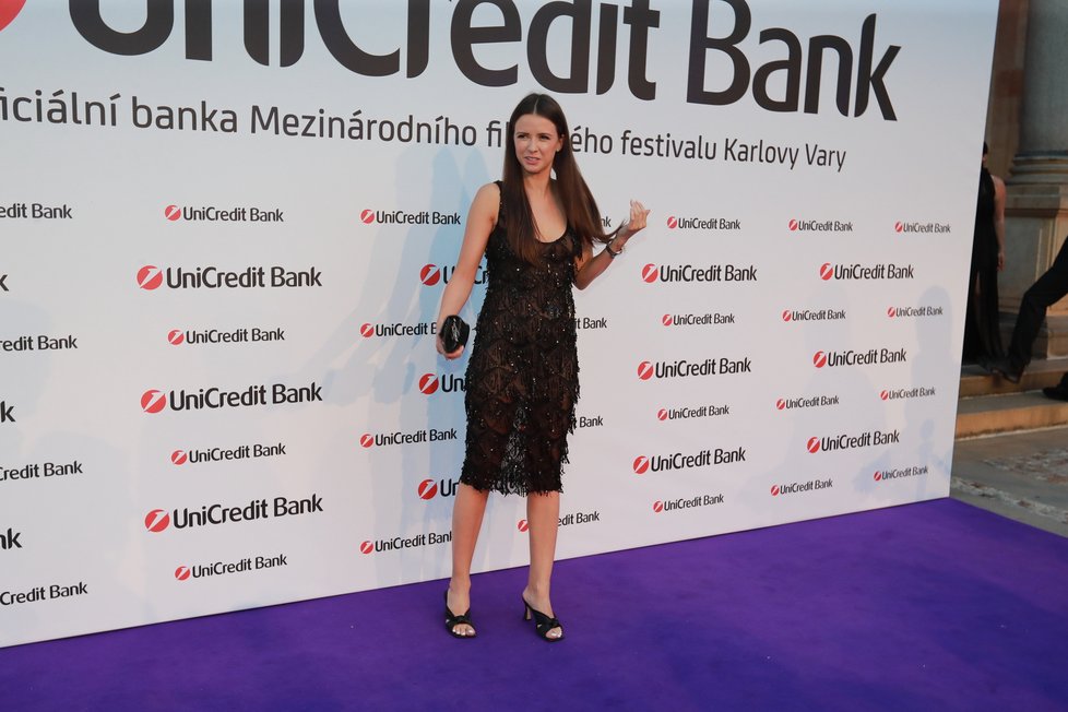 Dominika Branišová na UniCredit party