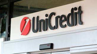 České a slovenské UniCredit Bank letos stoupl čistý zisk České a slovenské UniCredit Bank letos stoupl čistý zisk