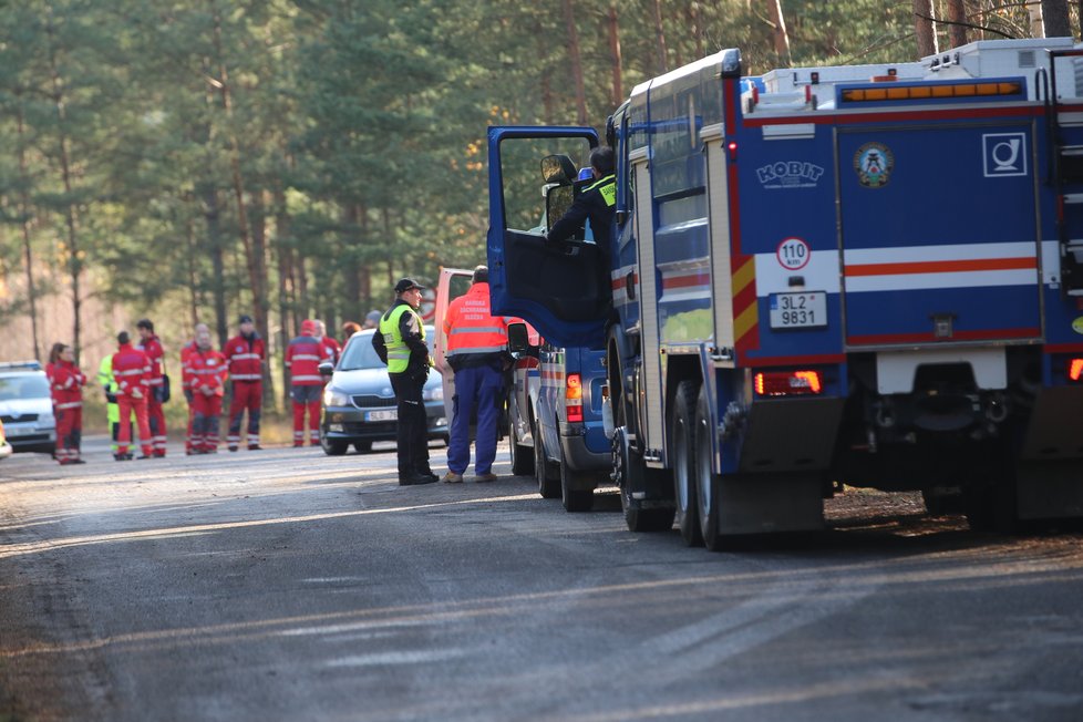 Únik jedovatých zplodin na Liberecku zranil šest lidí: Vrtulníky za nimi nesmí! Zraněné jsou i záchranářské posádky!