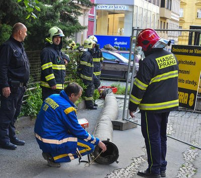 Únik plynu se podařilo zajistit.