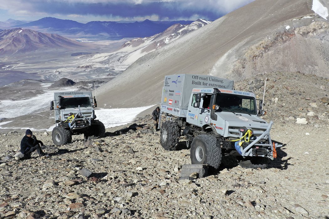 Unimog U 5023